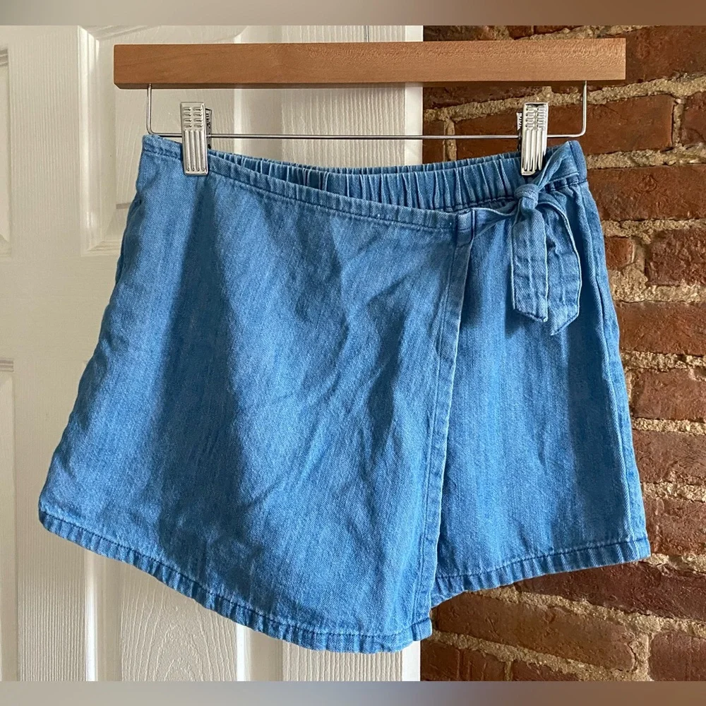 Old Navy Girls Chambray Wrap-Front Skort